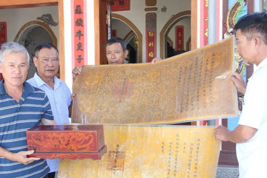 Giải mã sắc phong cổ của một Quận công triều Lê ở Hà Tĩnh