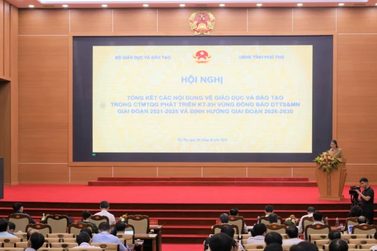 Đào tạo nghề cho lao động dân tộc thiểu số để giảm nghèo bền vững