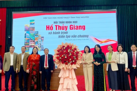 Hành trình kiến tạo văn chương, giữ gìn ngọn lửa sáng tạo