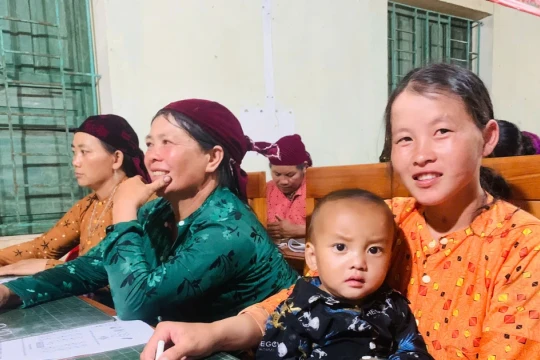 Đời sống người dân vùng cao Tuyên Quang đổi thay nhờ xóa mù chữ