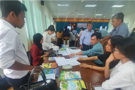 Linh hoạt triển khai, lan tỏa hiệu quả công tác xóa mù chữ