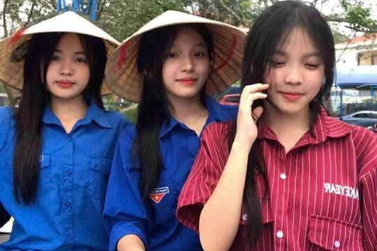 'Bông hoa nhỏ' của lớp 11C3