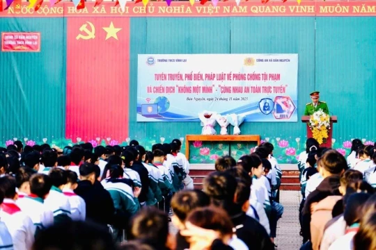 Trường học Phú Thọ đẩy mạnh ngoại khóa về an toàn, an ninh mạng