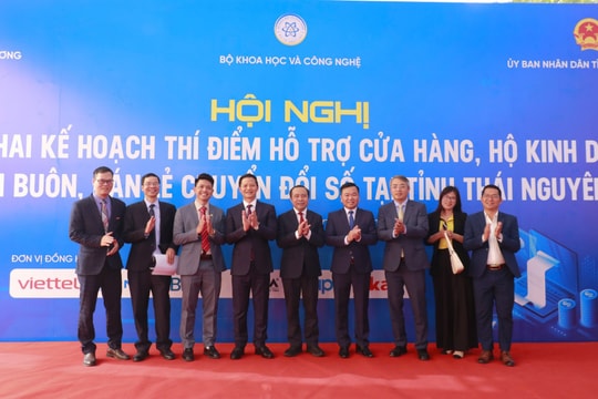 Khởi động Chương trình thí điểm hỗ trợ cửa hàng, hộ kinh doanh chuyển đổi số