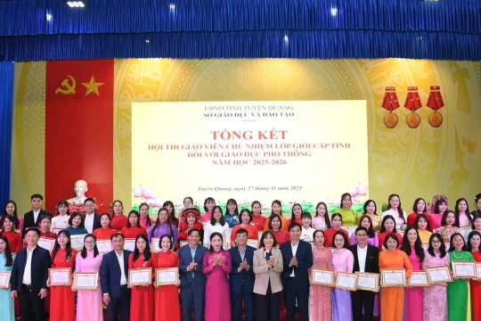 Tuyên Quang vinh danh 200 giáo viên chủ nhiệm giỏi năm học 2025-2026