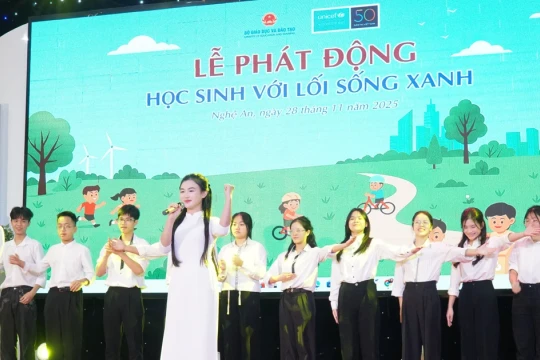 Lan tỏa sâu rộng, thiết thực hành trình 'Học sinh với lối sống xanh'