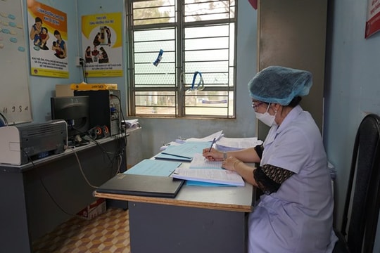 Bộ Chính trị yêu cầu hoàn thành sắp xếp cơ sở giáo dục, trạm y tế cấp xã trước 31/12/2025