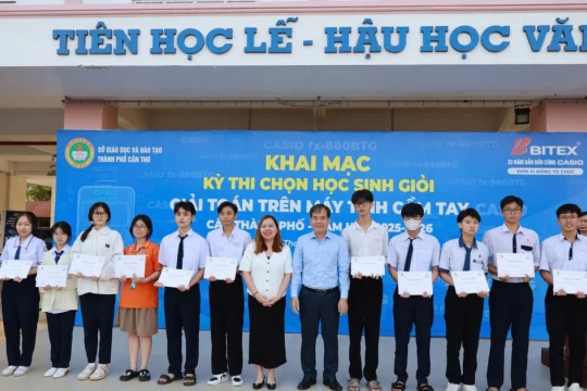 Gần 2.000 học sinh Cần Thơ tham gia Kỳ thi giải toán trên máy tính cầm tay