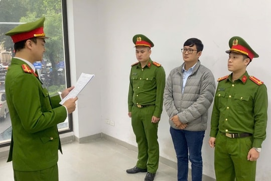 Khởi tố Trưởng Ban quản trị chung cư Lương Hồng Huyên và 13 người khác