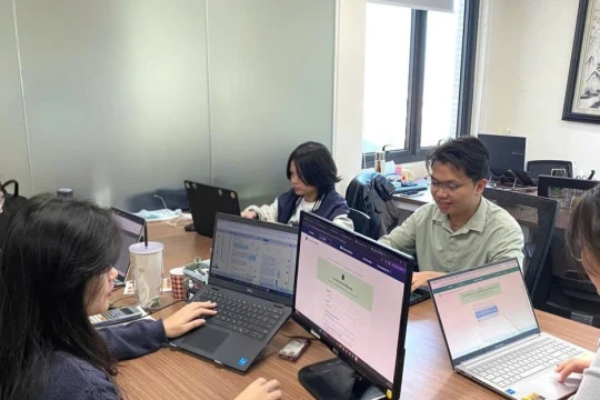 Những giáo viên ‘huấn luyện’ trí tuệ nhân tạo