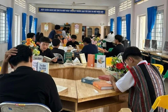 Khát vọng vươn tầm tri thức của những học sinh dân tộc thiểu số
