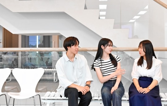 Đại học tư 'đút túi' hàng trăm triệu USD vì sinh viên bỏ nhập học