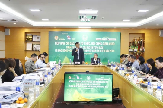 Giải báo chí về 'tam nông' thu hút hơn 1.800 tác phẩm dự thi