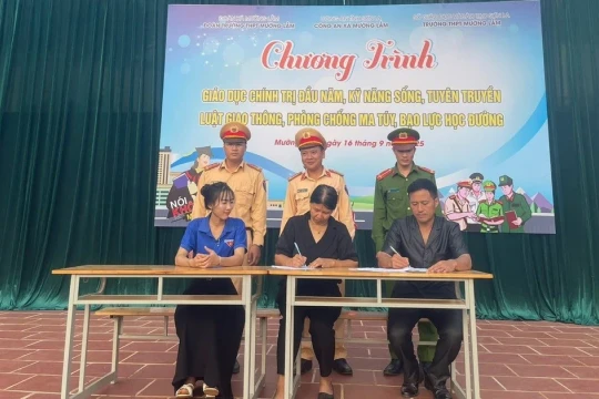 Giáo dục chính trị tư tưởng: Nhiệm vụ của cả hệ thống chính trị, gia đình và xã hội