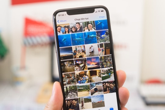 Xóa ngay 7 loại ảnh này trong điện thoại nếu không muốn "dâng" tiền cho kẻ gian