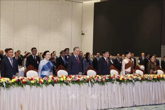 Tổng Bí thư Tô Lâm dự chiêu đãi cấp Nhà nước do Tổng Bí thư, Chủ tịch nước Lào và Phu nhân chủ trì