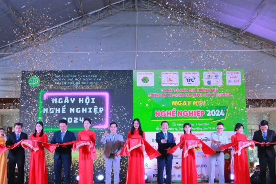 Ngày hội nghề nghiệp 2025 Trường ĐH Nông Lâm TPHCM sẽ có nhiều điểm nhấn