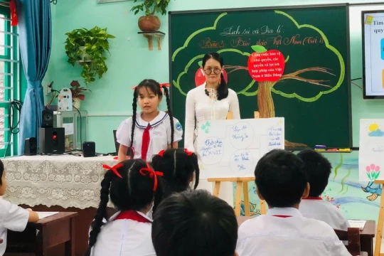 Tập huấn giáo dục bảo tồn đại dương cho nhà trường và cộng đồng