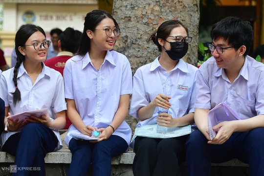 Bộ Giáo dục dự kiến nới quy định dạy thêm trong trường