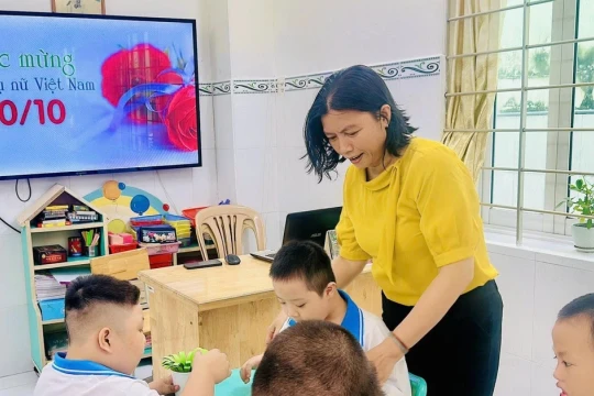 Tình thương nâng bước những đứa trẻ đặc biệt ở Trường Chuyên biệt