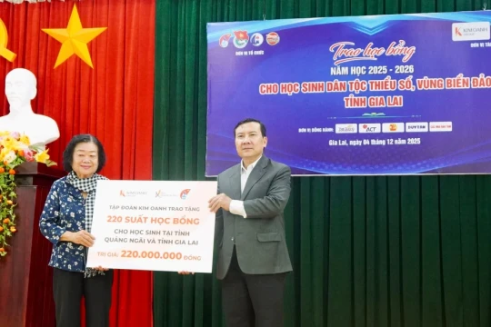 Học bổng hỗ trợ học sinh vùng lũ