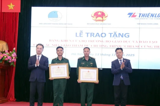 Khi tri thức thức tỉnh cuộc sống