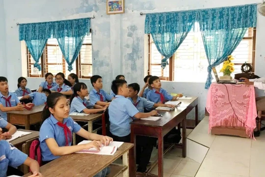 TP Huế thuyên chuyển giáo viên, nhân viên về công tác gần nhà: Quyết định nhân văn