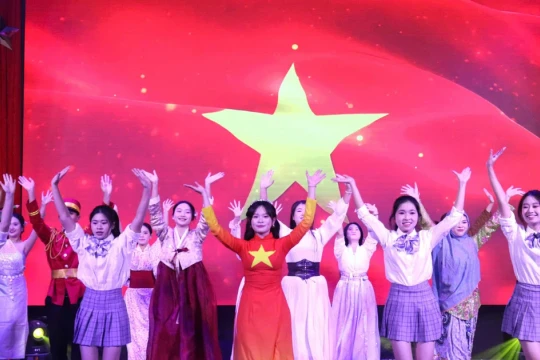 Đại học Đà Nẵng giao lưu sinh viên quốc tế