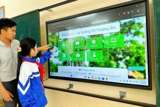 Người thầy dùng trí tuệ nhân tạo khơi dậy kỹ năng tự học cho học trò