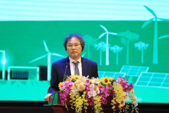 Cơ hội để sinh viên tiếp cận với các nhà khoa học quốc tế