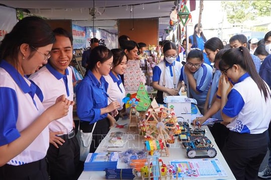 Giáo dục STEM - mở cánh cửa cho học sinh Việt Nam đổi mới sáng tạo