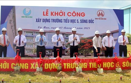 Xây dựng trường học, thực hiện Đề án dạy học 2 buổi/ngày