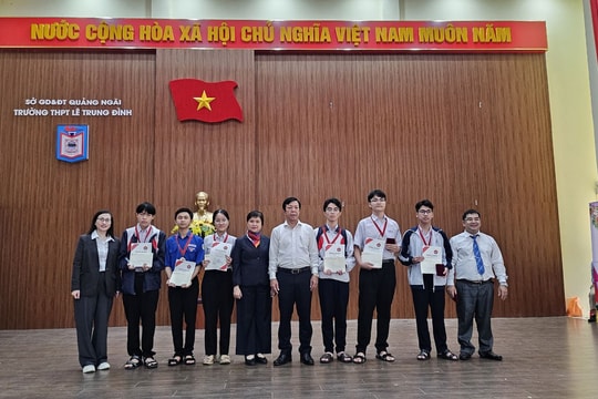 Hành trình đưa tri thức Nga đến với học sinh Việt Nam