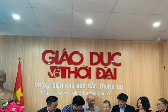 Cô bé mắc trọng bệnh được các tấm lòng nhân ái hỗ trợ gần 190 triệu đồng