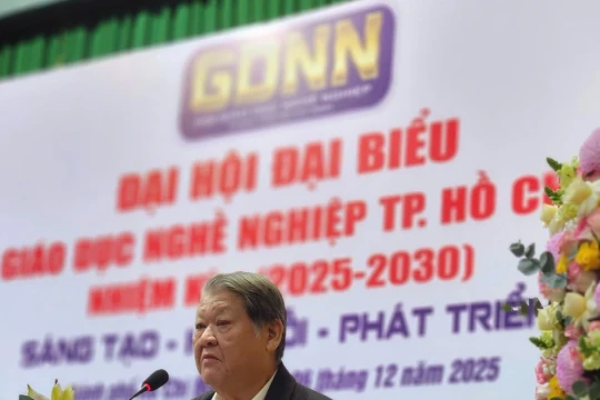 TPHCM số hóa dữ liệu gỡ nút thắt ‘thừa người, thiếu nghề’