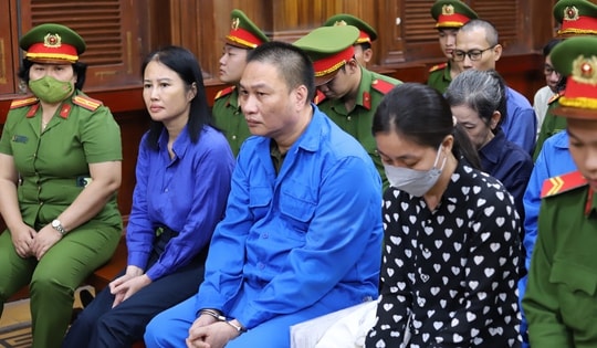 Anh trai tiết lộ gia đình gom góp 66 tỉ đồng mong "cứu" Nguyễn Thị Thanh Nhàn