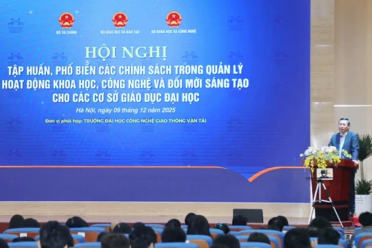 Phổ biến chính sách khoa học công nghệ cho các cơ sở giáo dục đại học