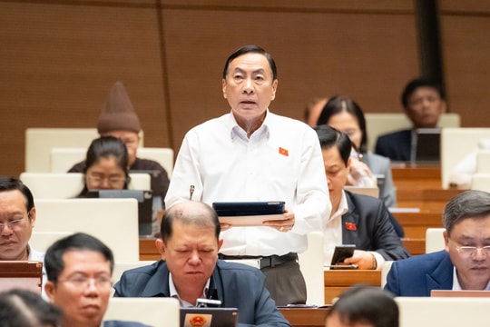 Tăng cường lực lượng đủ mạnh để công an cấp xã 'thức cho dân ngủ, gác cho dân vui chơi'