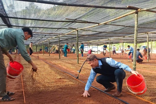 Giảm nghèo đa chiều bắt đầu từ sinh kế bền vững ở Mường Chà