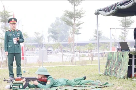 Sôi nổi Hội thi Giáo dục Quốc phòng và An ninh học sinh cấp THPT tỉnh Phú Thọ