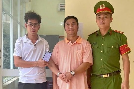 Tài khoản bất ngờ nhận 330 triệu "từ trên trời rơi xuống", người đàn ông lập tức báo công an