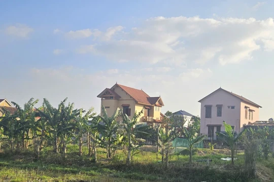 Quảng Trị: Sẽ thu hồi 1.500m² đất cho gia đình nguyên bí thư phường thuê 500.000 đồng/năm