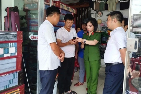 Công nghệ thắp sáng con chữ cho người trưởng thành