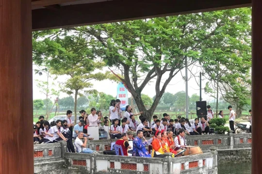 Rối nước Đào Thục giữa ngã ba thời đại