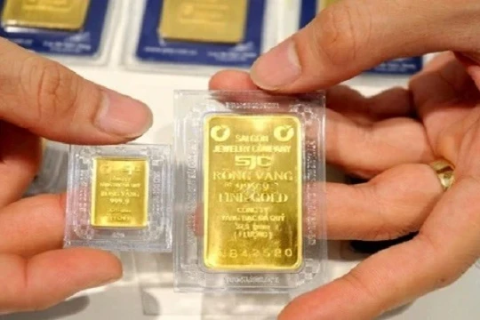 Giá vàng hôm nay 13/12 tăng hơn 1 triệu đồng/lượng, thế giới tăng mạnh