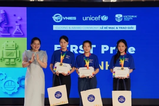 Nữ sinh tỏa sáng với loạt dự án xanh sáng tạo tại STEAM For Girls 2025