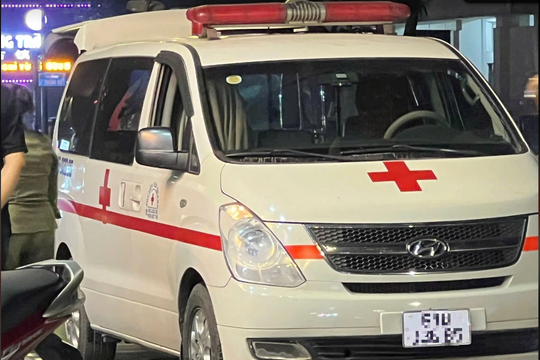 Nam sinh năm 3 tử vong nghi rơi từ tầng cao trong trường đại học ở TP.HCM