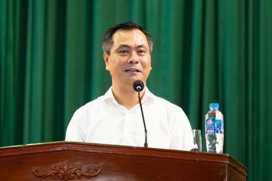 Lật tẩy chiêu 'ăn chặn' tiền A80 của Hiệu trưởng Cao đẳng Du lịch Hà Nội