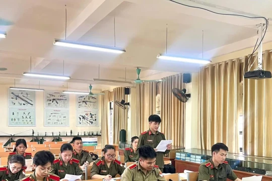 Sôi nổi phong trào thi đua tại Trung tâm GDQP&AN Trường ĐHSP Hà Nội 2