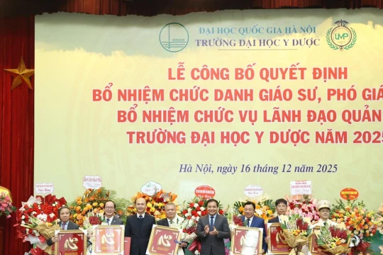 Phó Chủ tịch tỉnh Phú Thọ được bổ nhiệm chức danh Giáo sư ngành Y học
